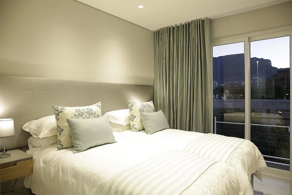 Carradale 401 Daire Cape Town